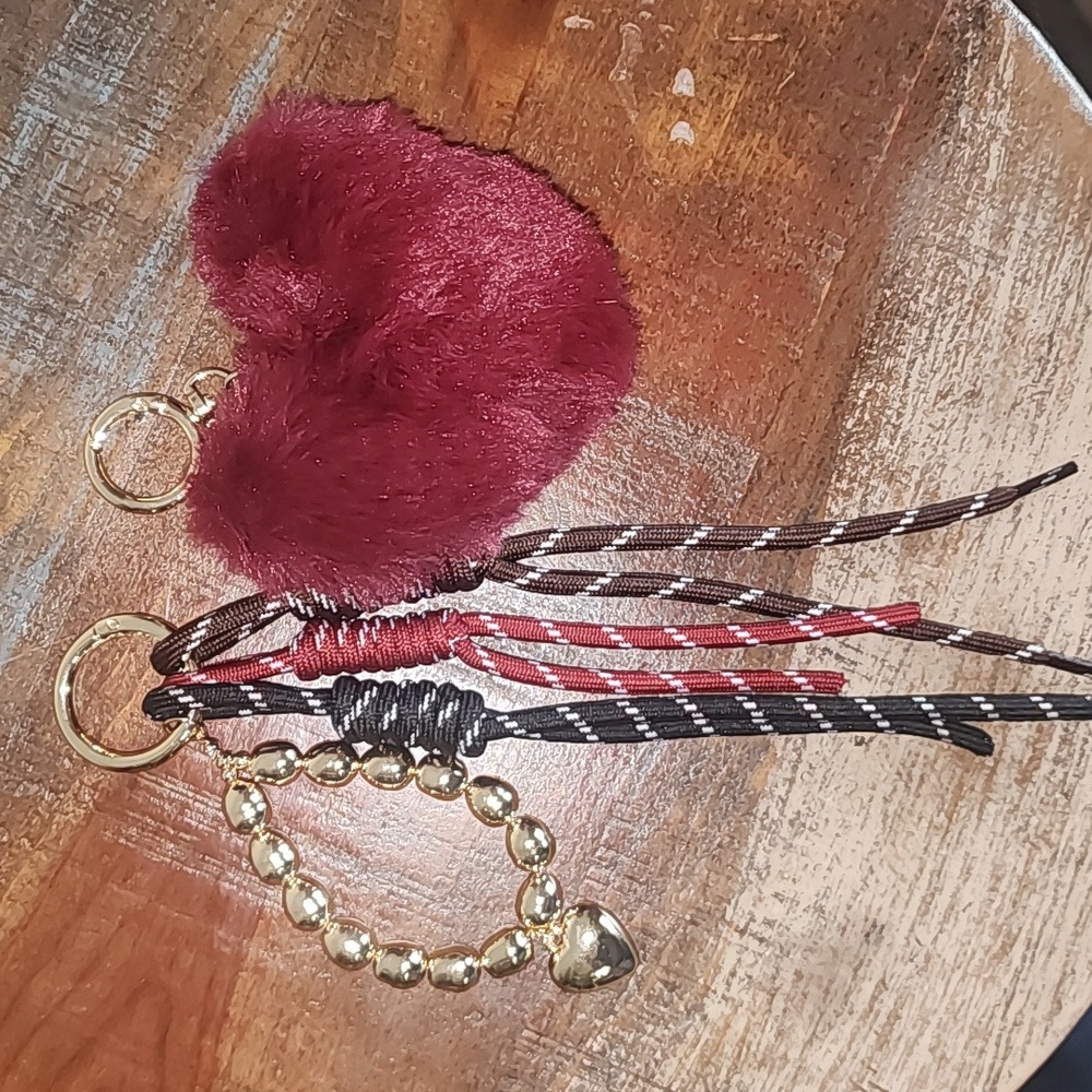 Fuzzy Deep Red Heart Gold Heart Hang Purse Bag Charms Ropes Key Chain - Picture 3 of 6